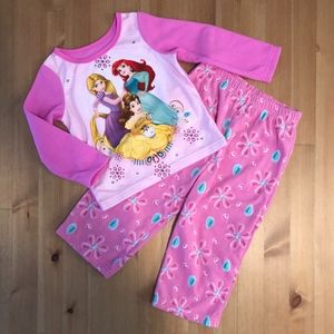NWOT Disney Princess Girls' Pajama Set
